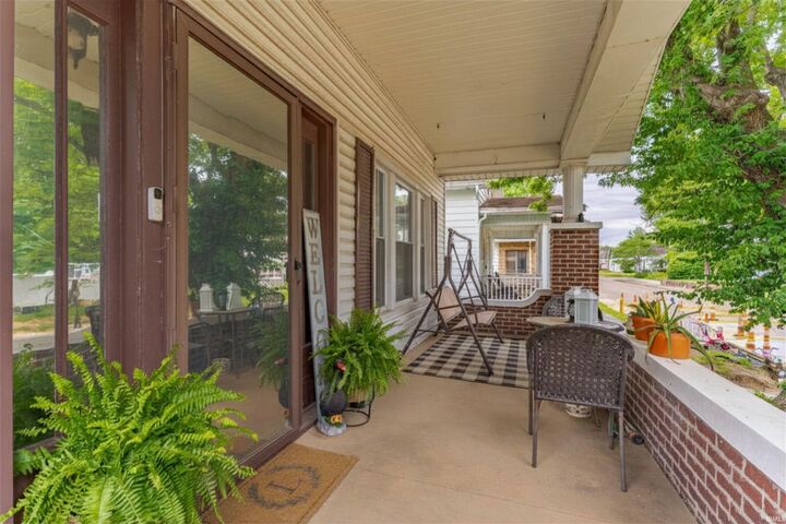 Property Photo:  3002 Arlington Avenue  IN 47712-4525 