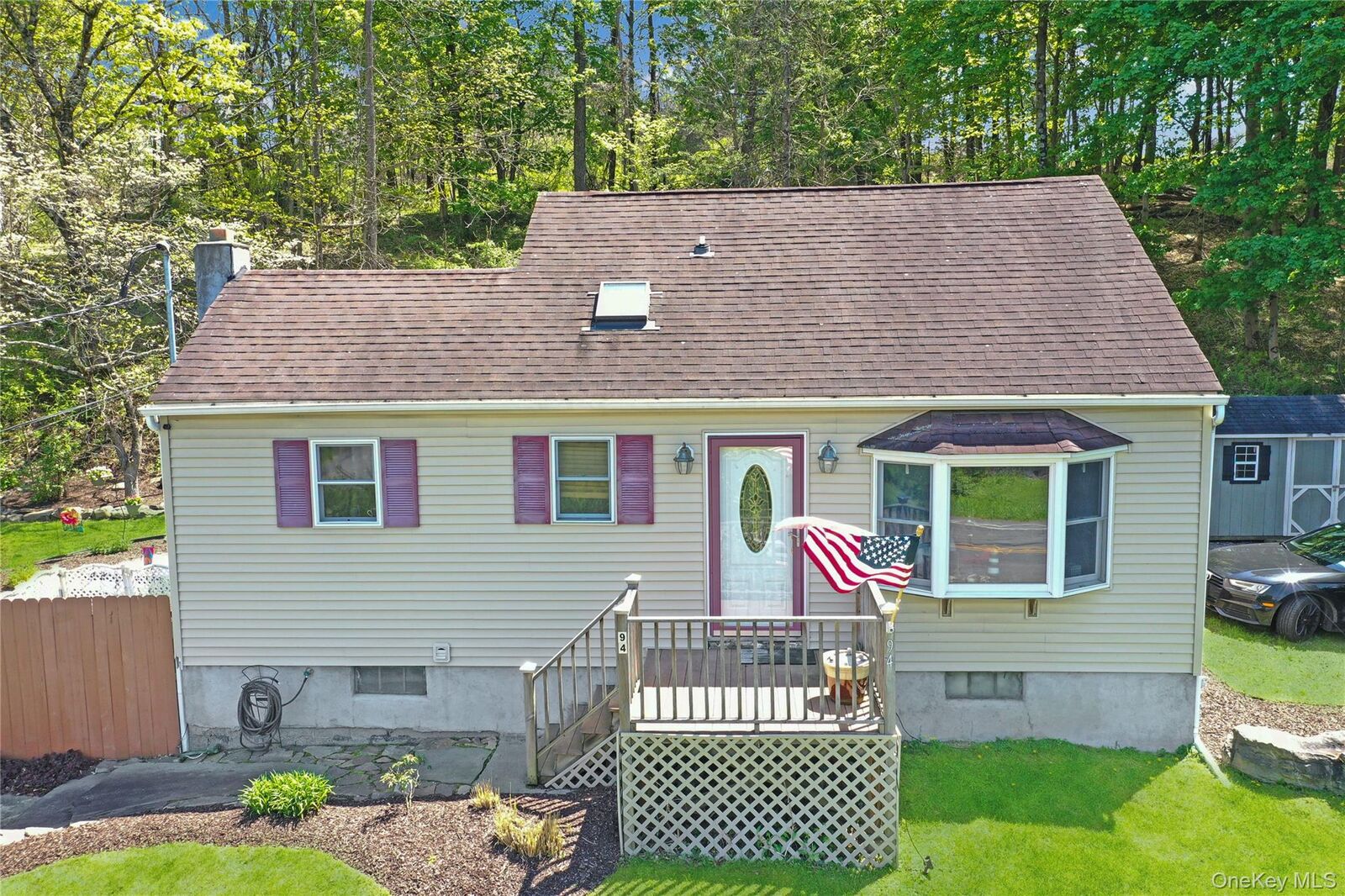 Property Photo:  94 Randall Street  NY 10921 