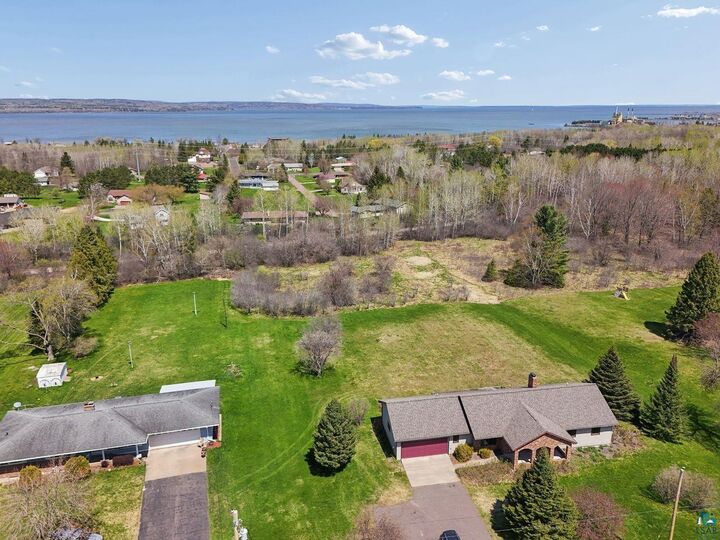 Property Photo:  2909 Golf Course Rd  WI 54806 