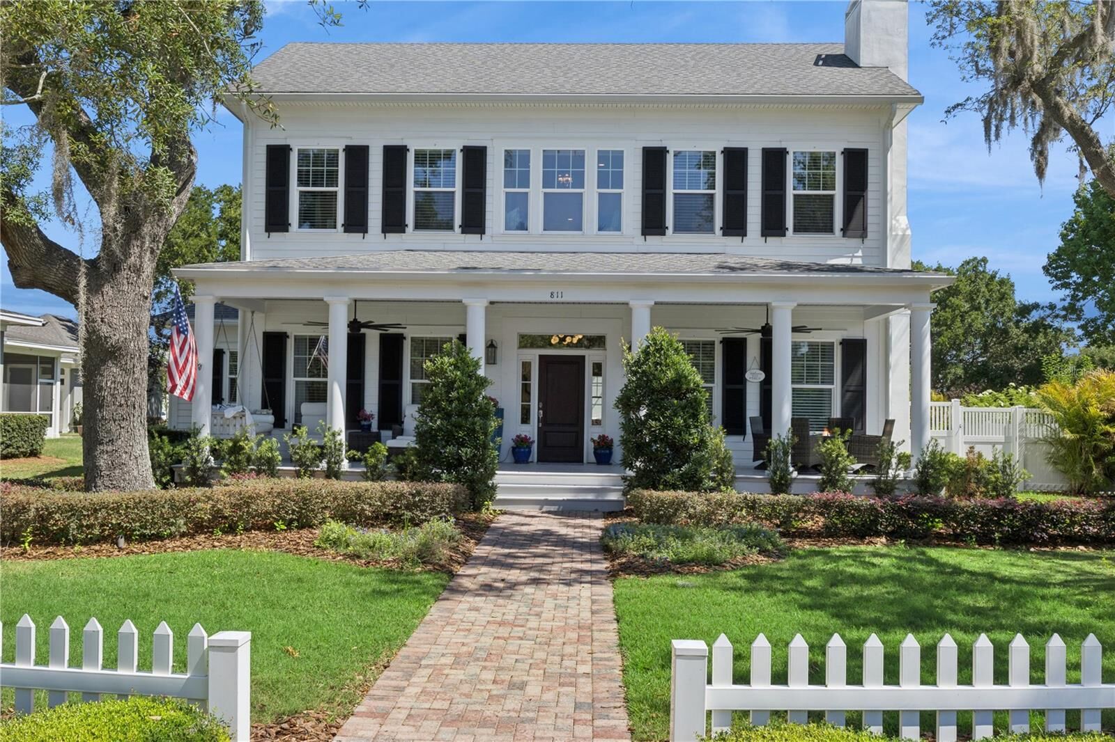 Property Photo:  811 Civitas Way  FL 34787 