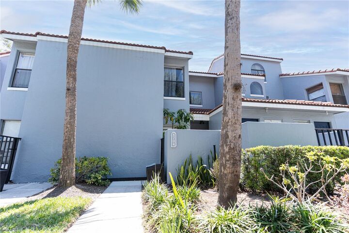 Property Photo:  4704 Chevy Place 180  FL 32811 
