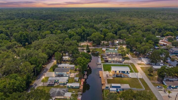 Property Photo:  6183 Waverly Road  FL 34607 