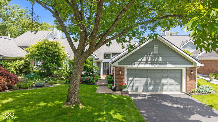 Property Photo: 8103 Clearwater Parkway IN 46240