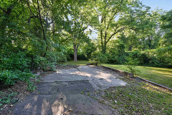 Property Photo:  3156 St Charles Dr  TN 38127 