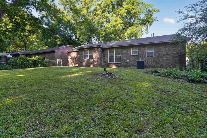 Property Photo:  3276 Denver St  TN 38127 