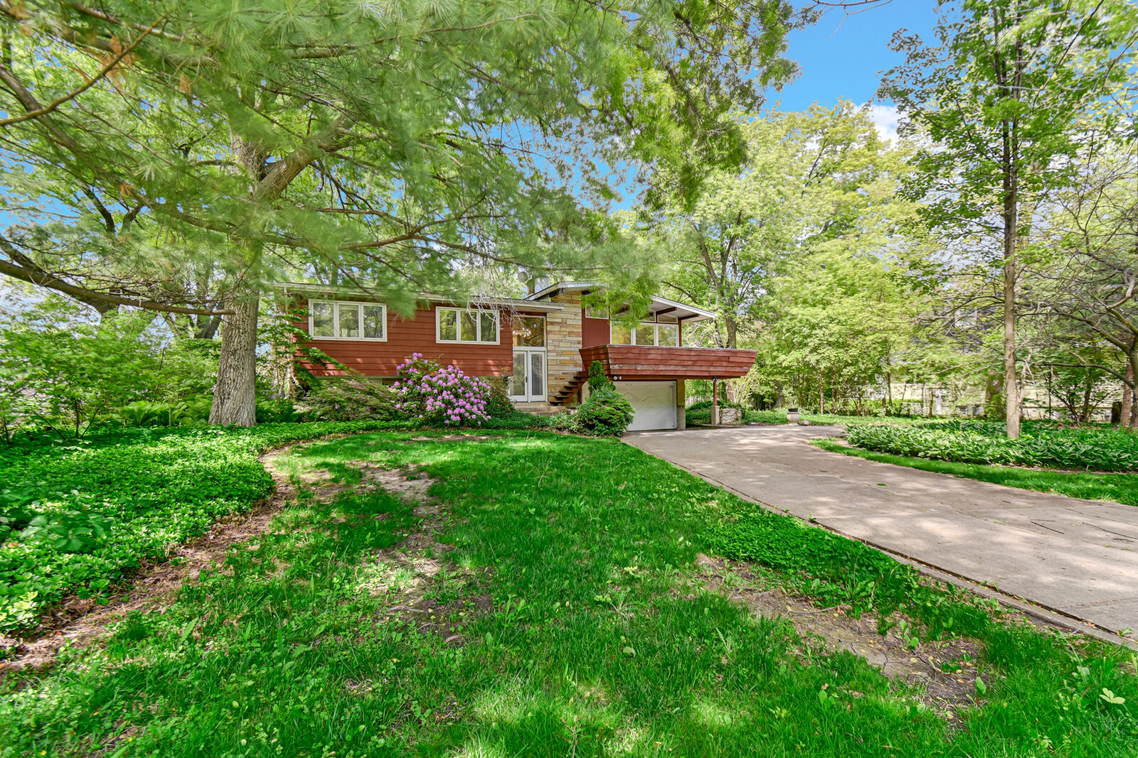 Property Photo: 4112 Sunset Road IL 60443