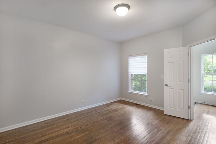 Property Photo:  494 W Fontenay Way  IL 60067 