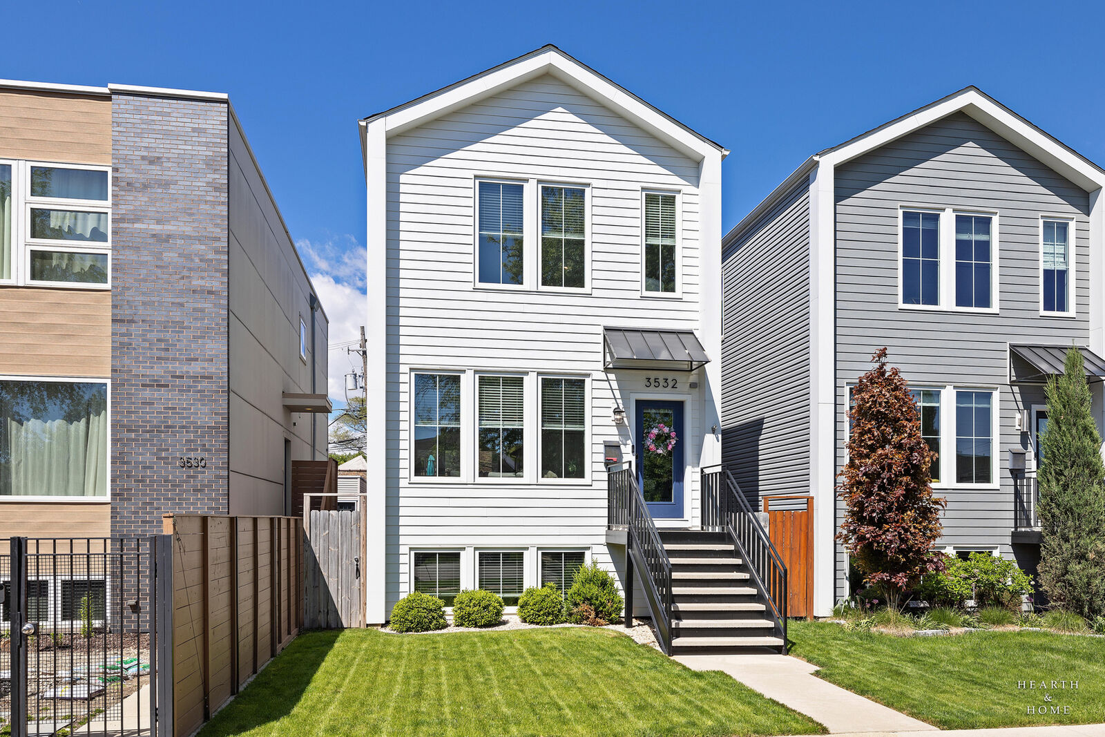 Property Photo:  3532 N Kolmar Avenue  IL 60641 