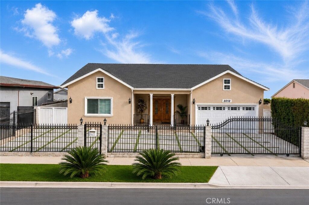 Property Photo: 8018 Matilija CA 91402