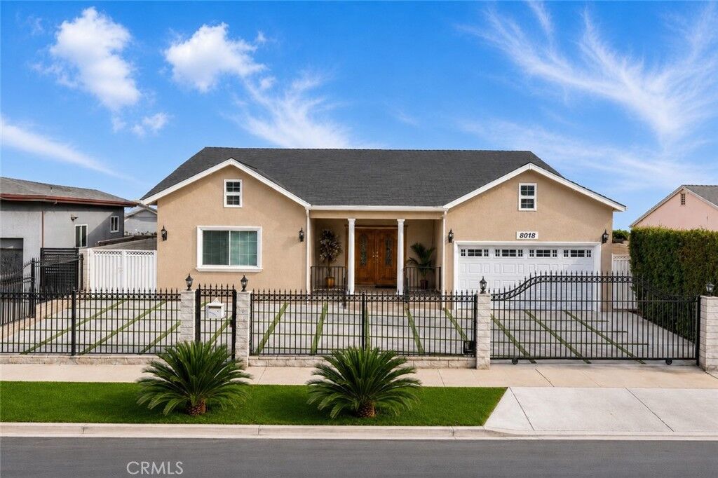 Property Photo: 8018 Matilija CA 91402