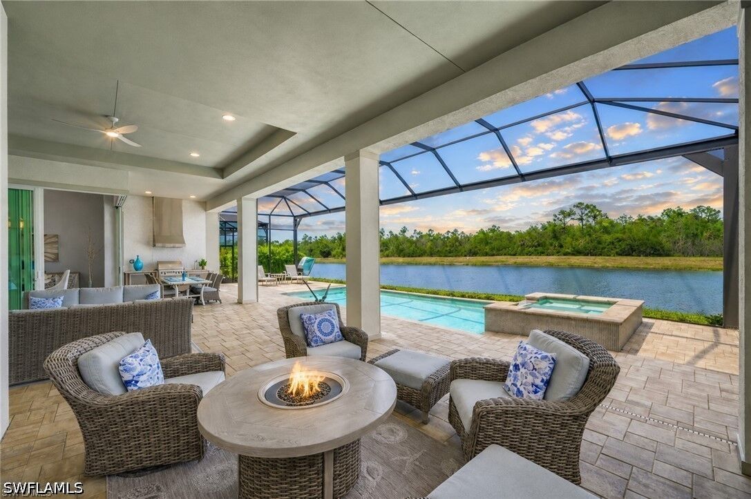 Property Photo:  14338 Laguna Springs Lane  FL 34114 
