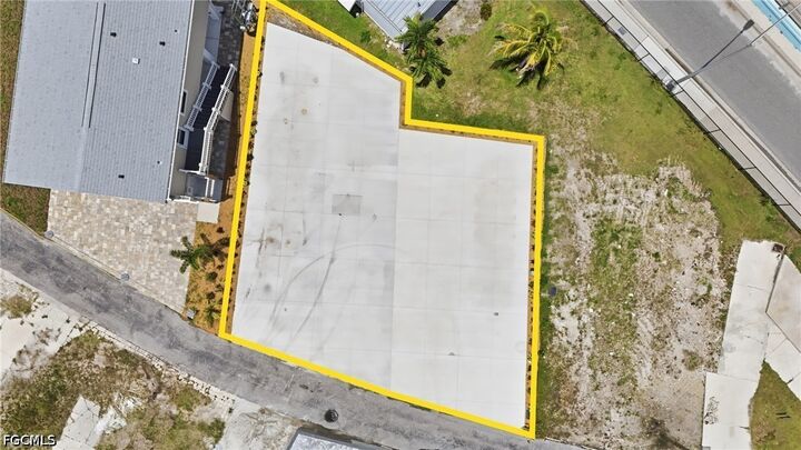 Property Photo: 19281 #32-33 San Carlos Boulevard FL 33931