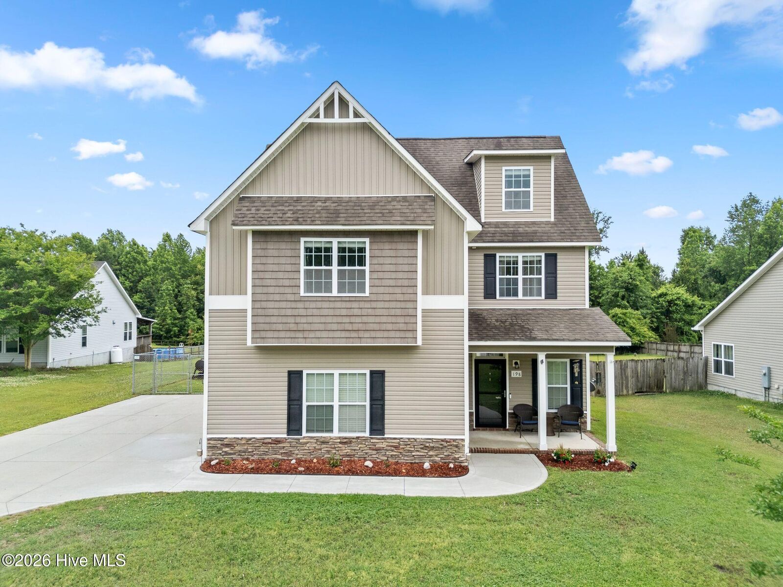 Property Photo: 198 Maready Road NC 28546
