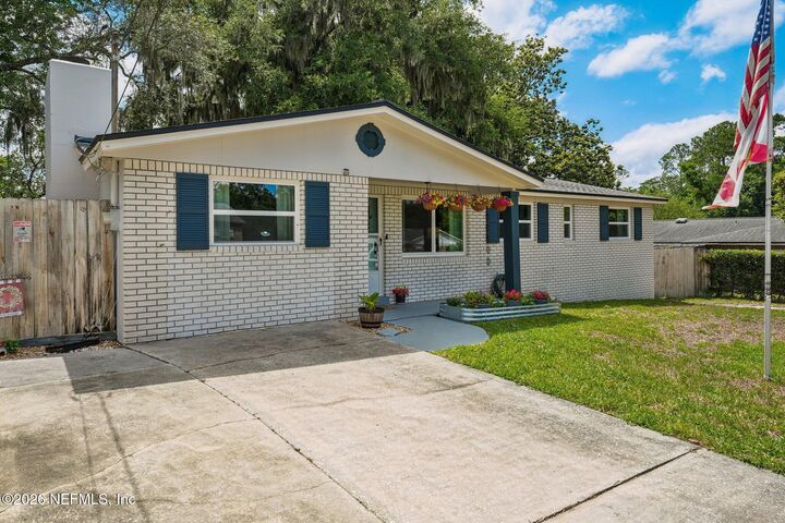 Property Photo:  428 Virgo Lane  FL 32073 