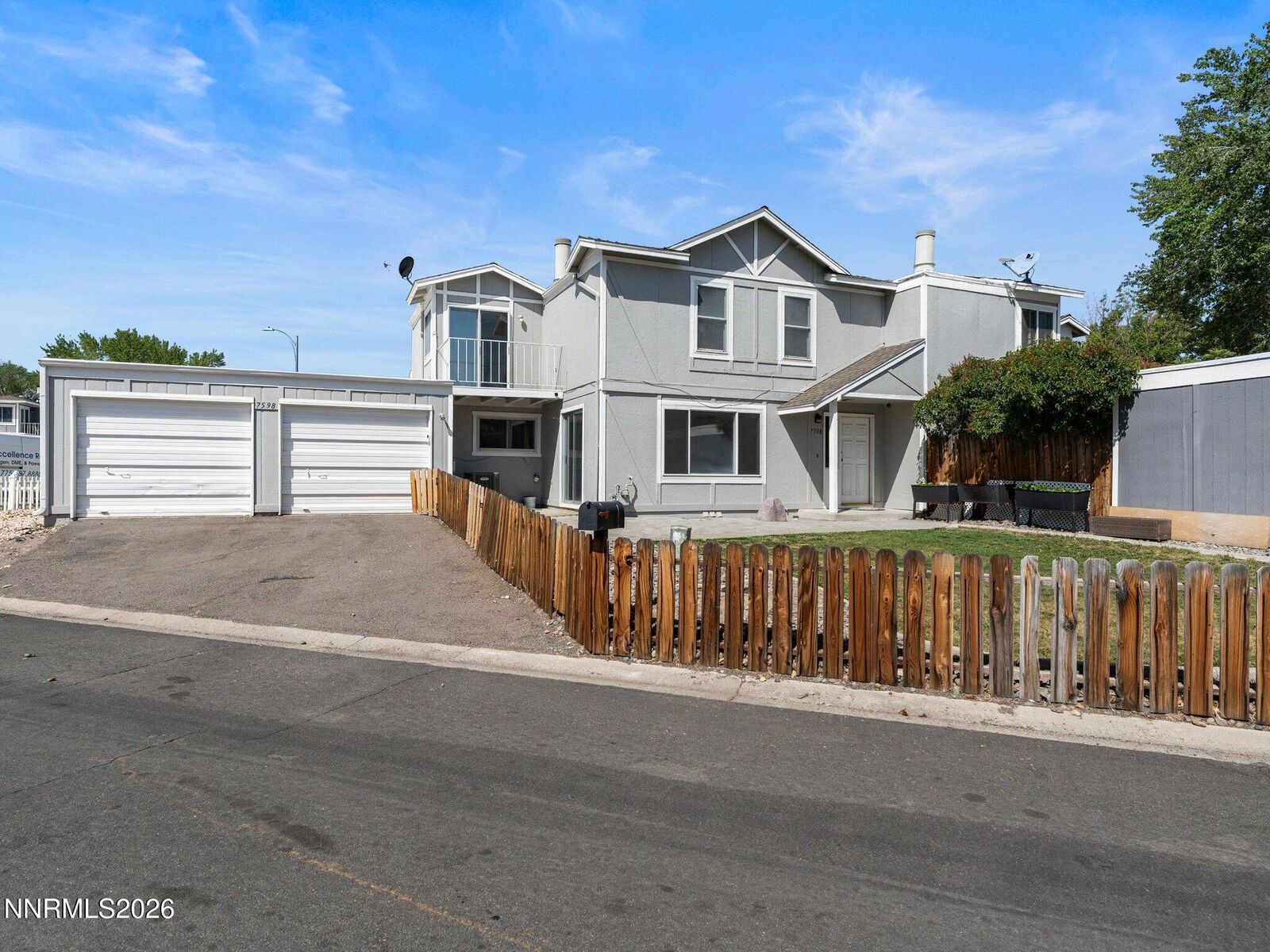 Property Photo:  7598 Cumberland Cir Circle  NV 89511 