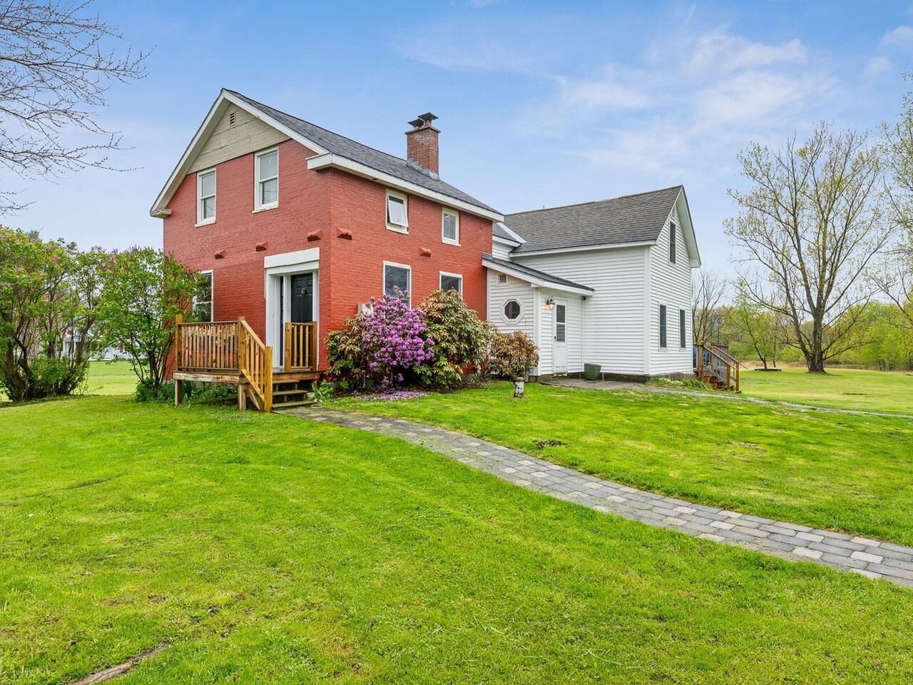 Property Photo:  6437 US Route 7  VT 05473 