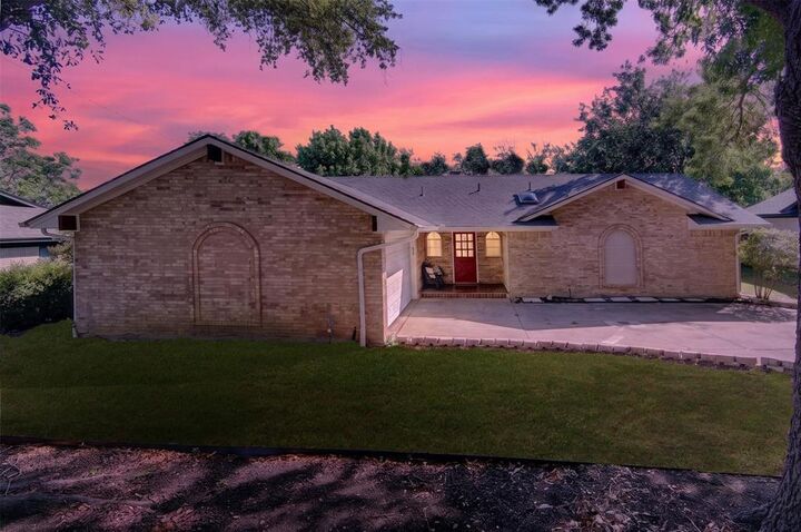 Property Photo:  5322 Westminster Court S  TX 76133 