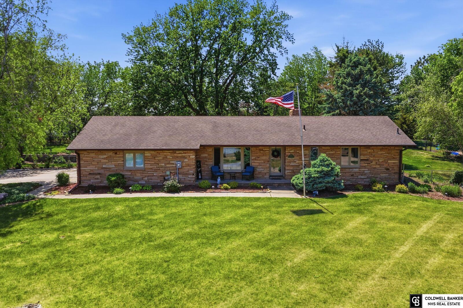 Property Photo:  1221 Beechcraft Road  NE 68527 