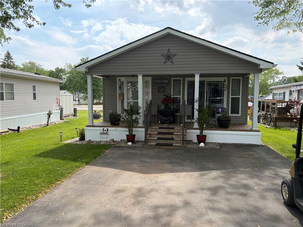 Property Photo:  580 Beaver Creek Road 235  ON N2J 3Z4 