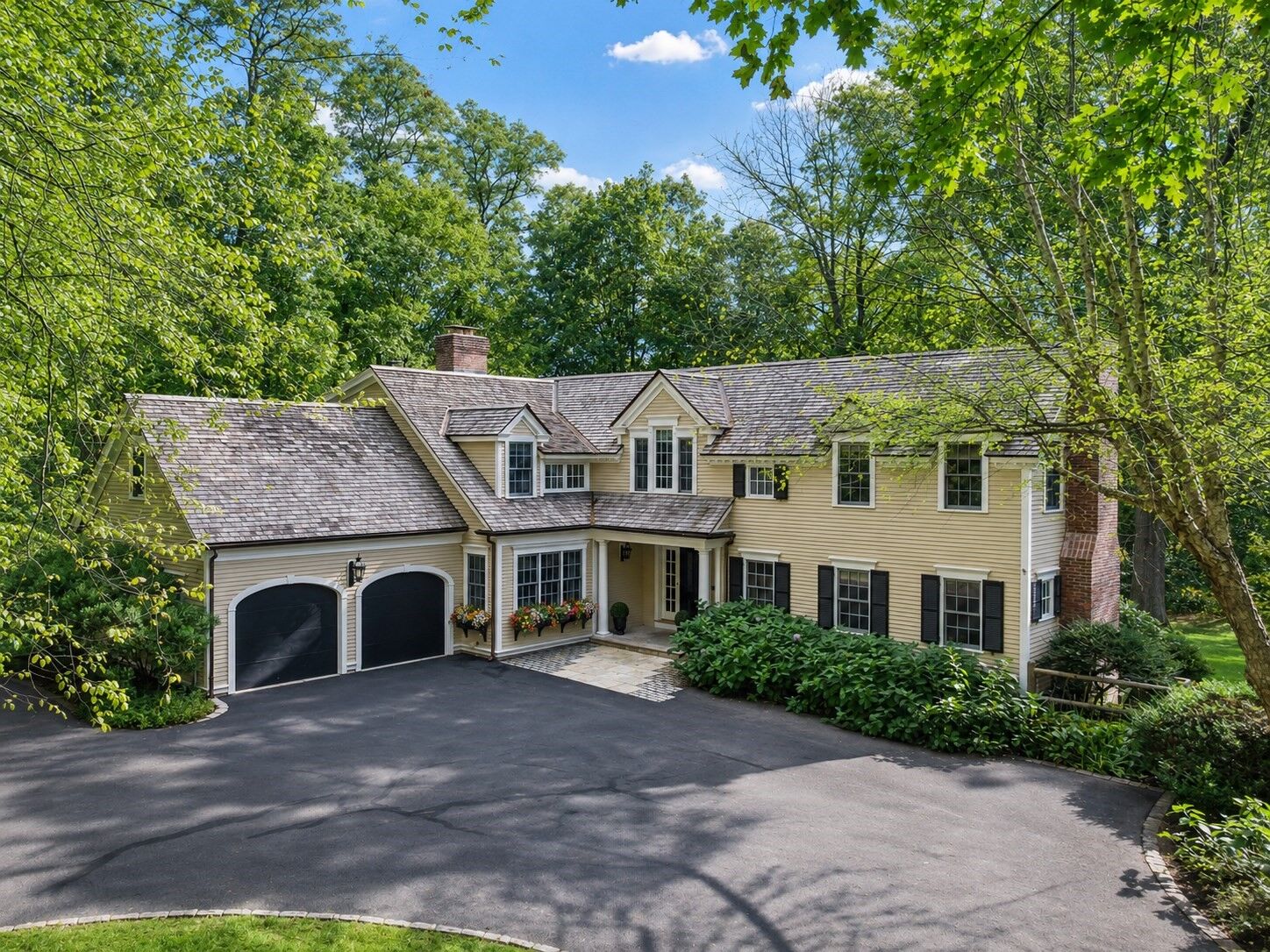 Property Photo:  38 Ripley Hill Rd  MA 01742 