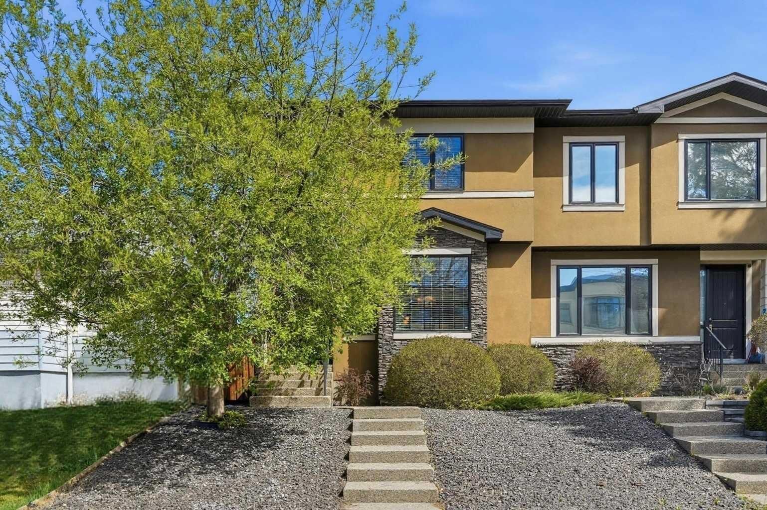 Property Photo: 314 30 Avenue NE AB T2E 2E1