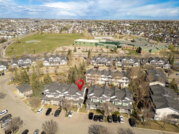 Property Photo:  71 Martin Crossing Court NE  AB T3J 3P3 
