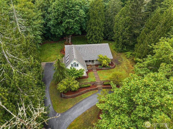 Property Photo:  2530  106th Lane SE  WA 98501 