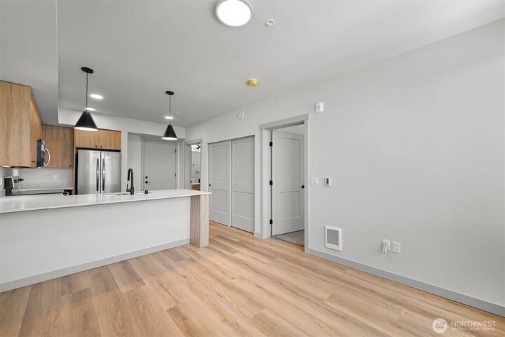 Property Photo:  820 N State Street 507  WA 98225 