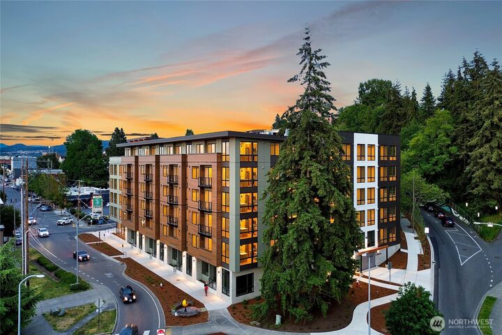 Property Photo:  820 N State Street 507  WA 98225 