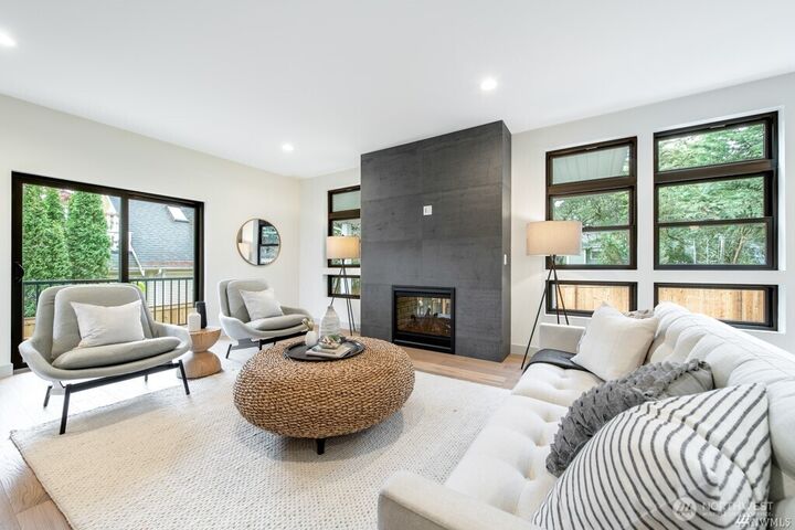 Property Photo: 421 N 63rd Street WA 98103