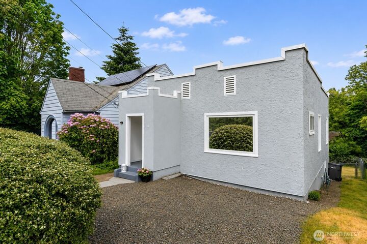 Property Photo: 1114 Marguerite Avenue WA 98337