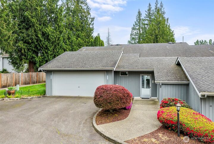 Property Photo:  6930  Woodlands Way  WA 98223 