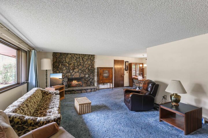 Property Photo:  6202 S Pittsburg St  WA 99223 