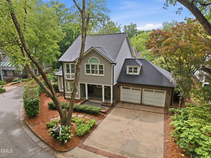 Property Photo:  2204 Oxford Hills Drive  NC 27608 