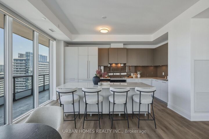Property Photo:  65 Broadway Avenue 3601  ON M4P 1T9 