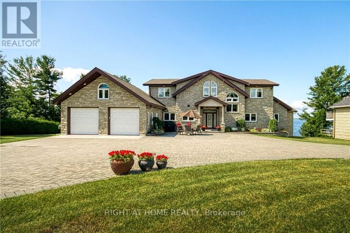 Property Photo: 134 Du Lac Promenade ON P2B 3L8