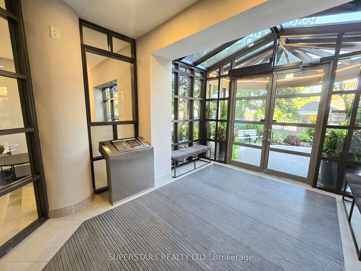 Property Photo:  115 Omni Drive 909  ON M1P 5B4 