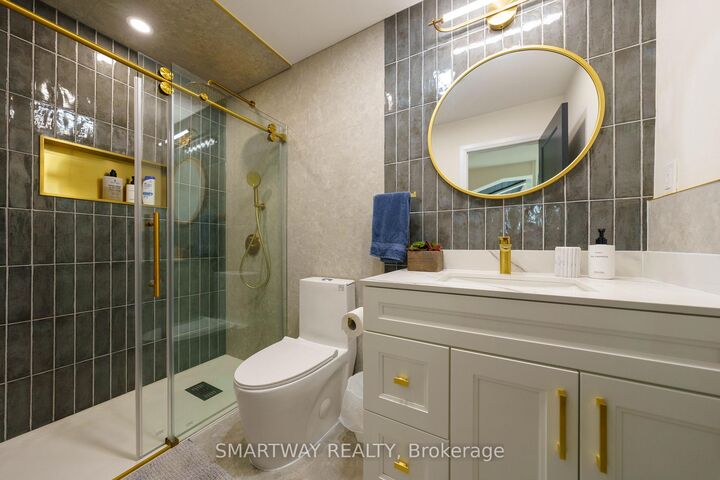 Property Photo:  107 Campbell Crescent  ON L9Y 0P9 