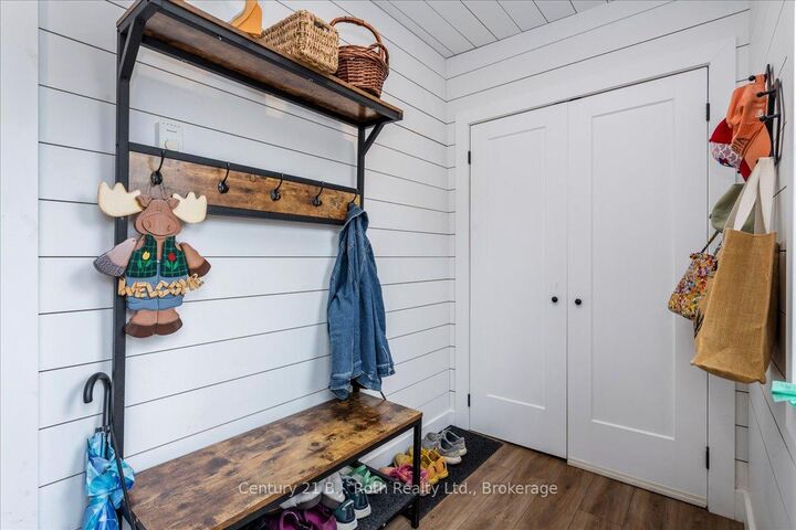 Property Photo: 344 Second Street ON L4R 3R3