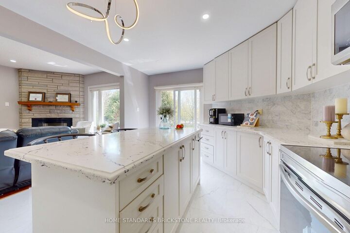 65 Springer Drive S — photo 1