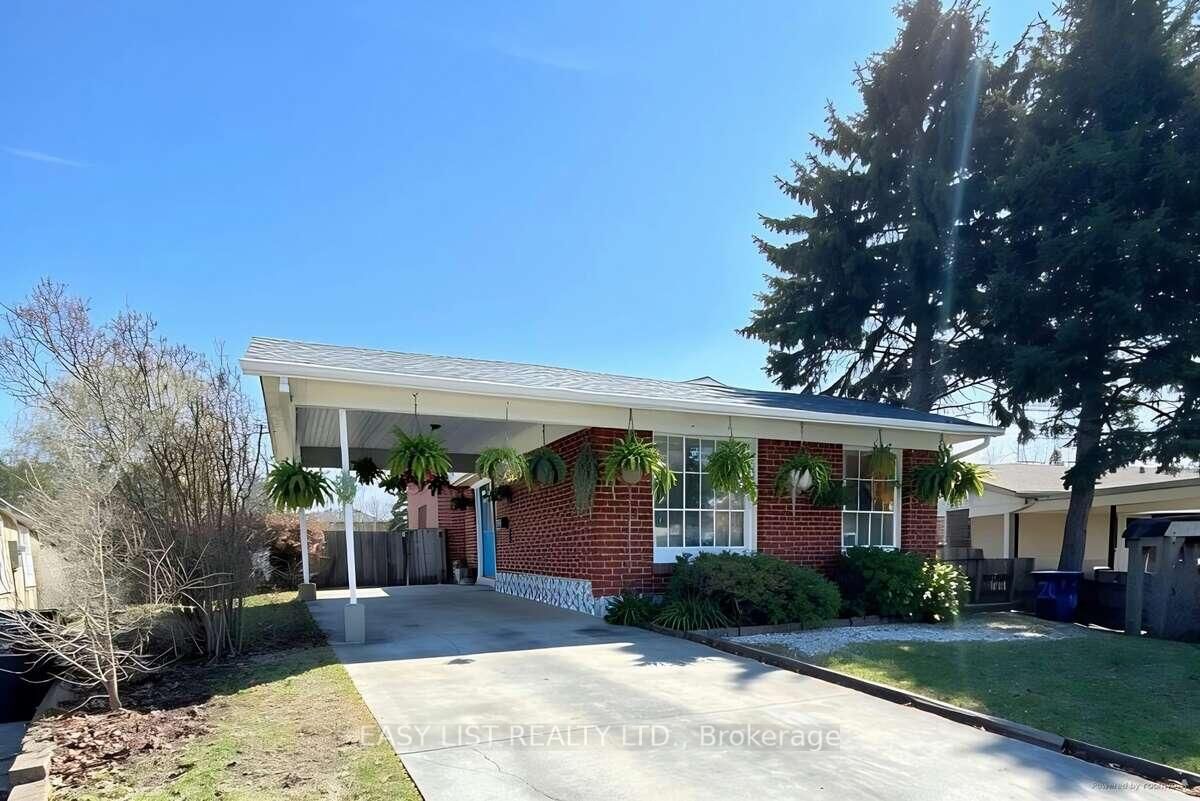 Property Photo: 24 Elmvale Crescent ON M9V 2B9