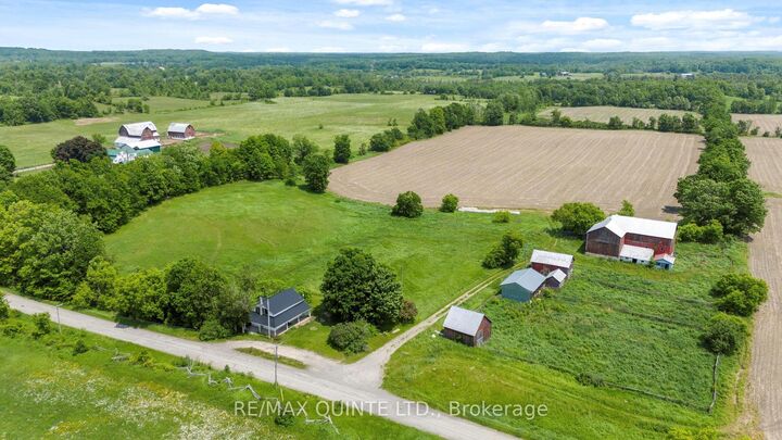 Property Photo: 166 Pigden Road ON K0K 2K0