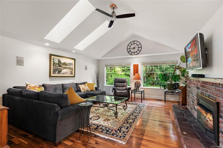 Property Photo: 9228 Jura Rd BC V8L 5G1