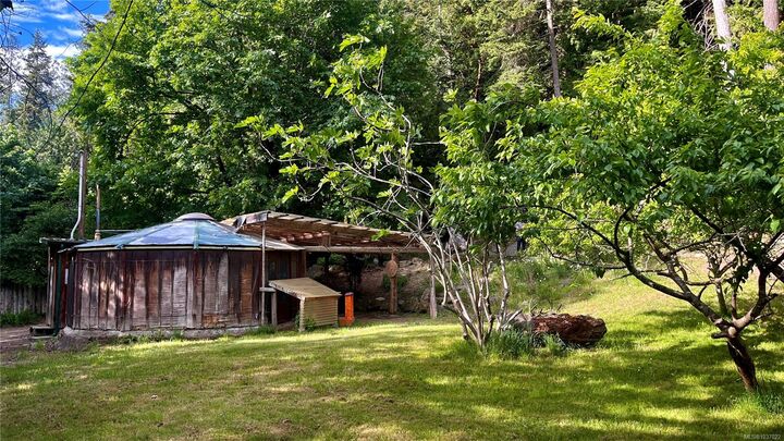 966 Harrison Way — photo 1