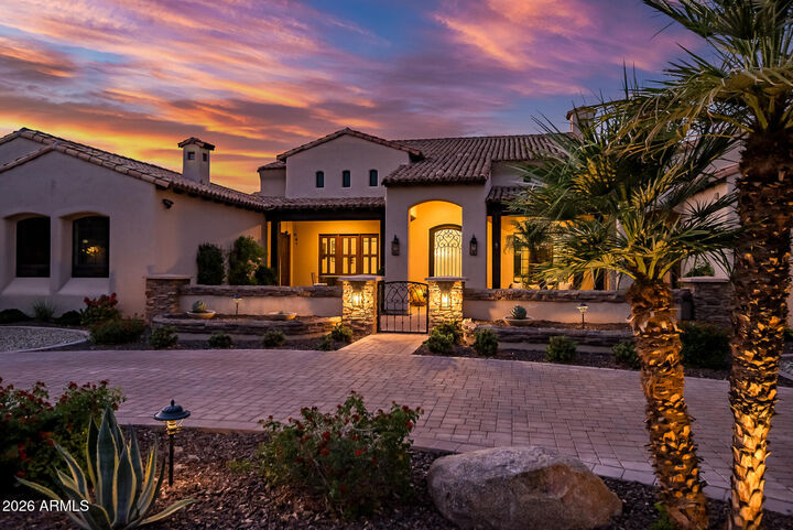 Property Photo:  2914 E Portola Valley Drive  AZ 85297 