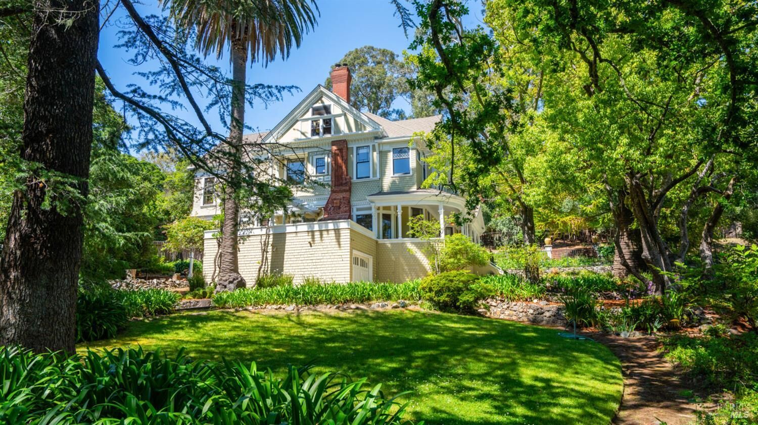 Property Photo:  27 Quarry Road  CA 94901 