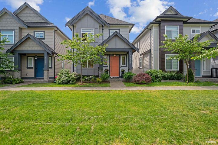16778 20A Avenue — photo 1