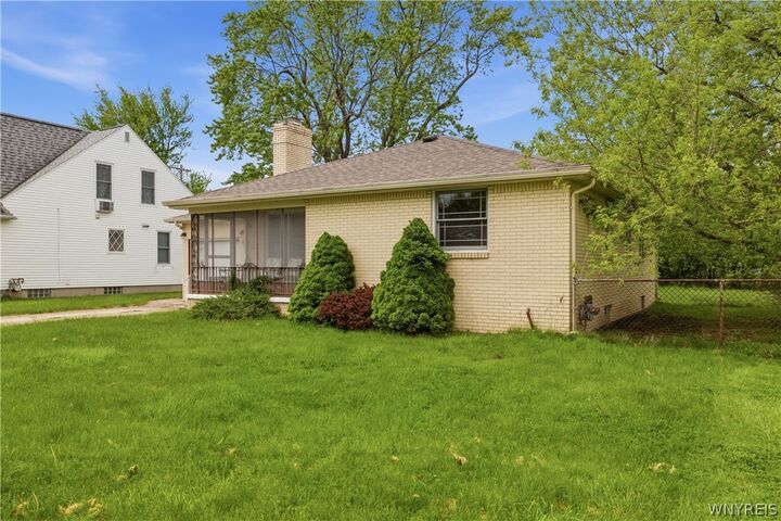 Property Photo:  136 Wendel Avenue  NY 14223 
