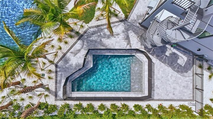 Property Photo:  855 Lagoon St 3  FL 33931 
