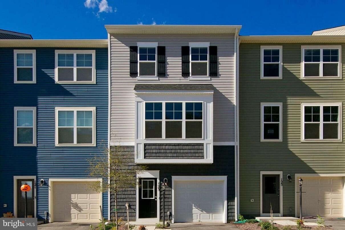 Property Photo: 123 Fading Star Court VA 22656